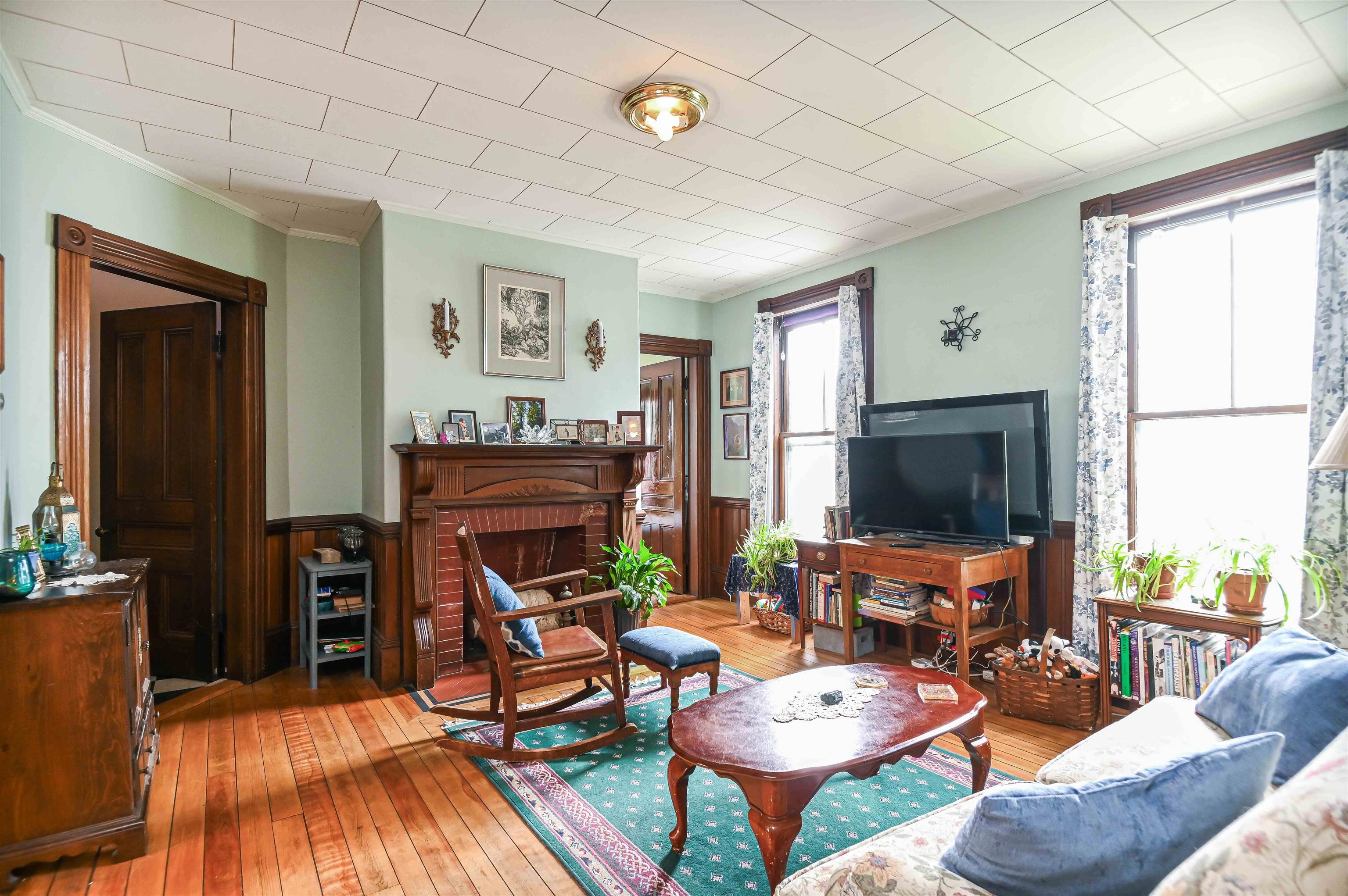 5 Walker Street Concord, NH 03301 - Photo 8 of 54