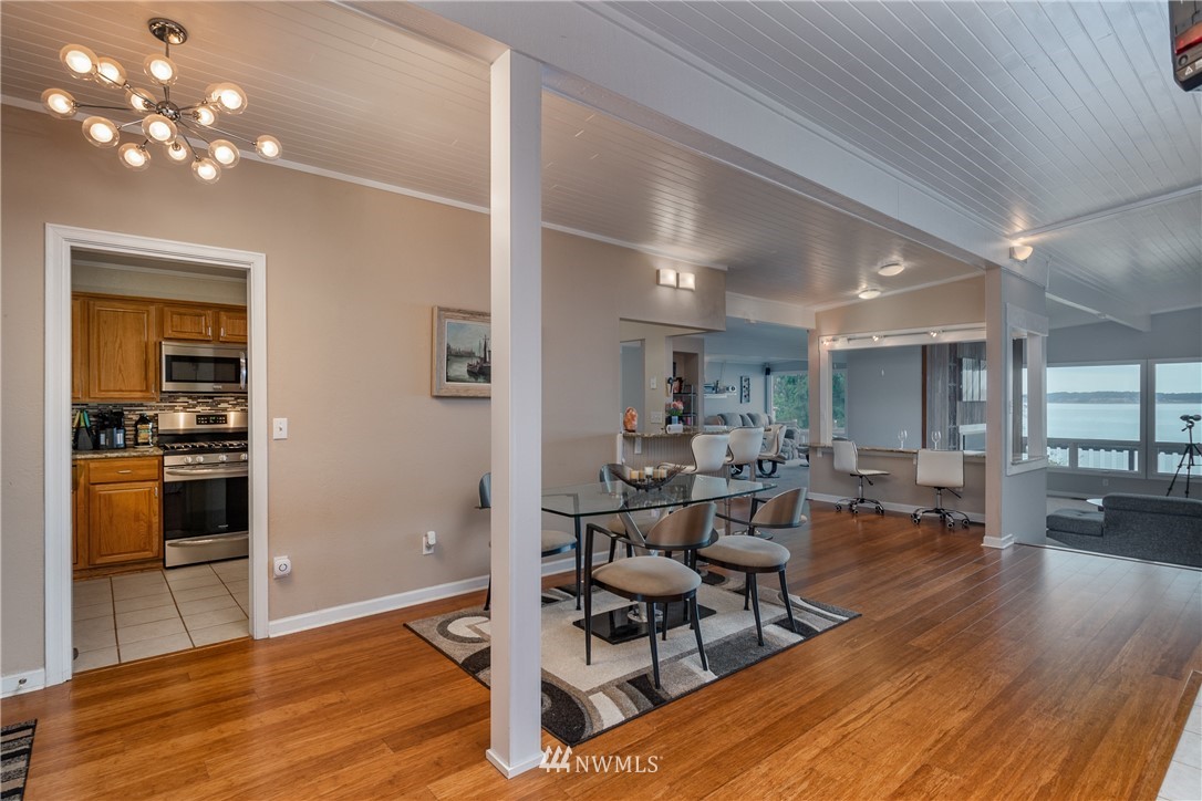4855 Saratoga Road Langley, WA 98260 - Photo 5 of 40 Gallery Image 5