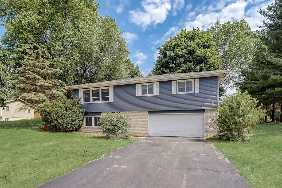 4768 Eisenhower Street Oregon, WI 53575 - Photo 1 of 1