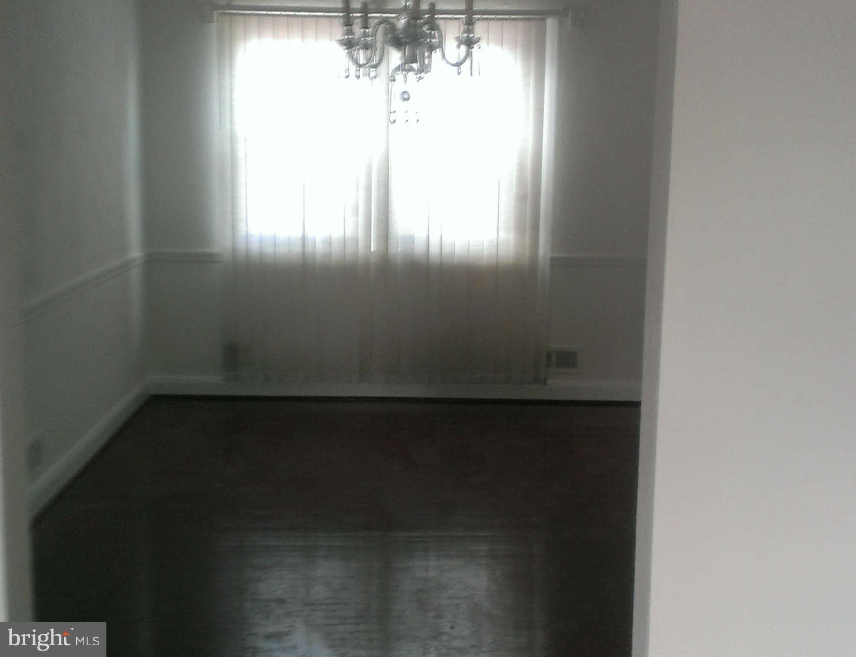 4126 Fallstaff Road Baltimore, MD 21215 - Photo 3 of 11 Dining Room