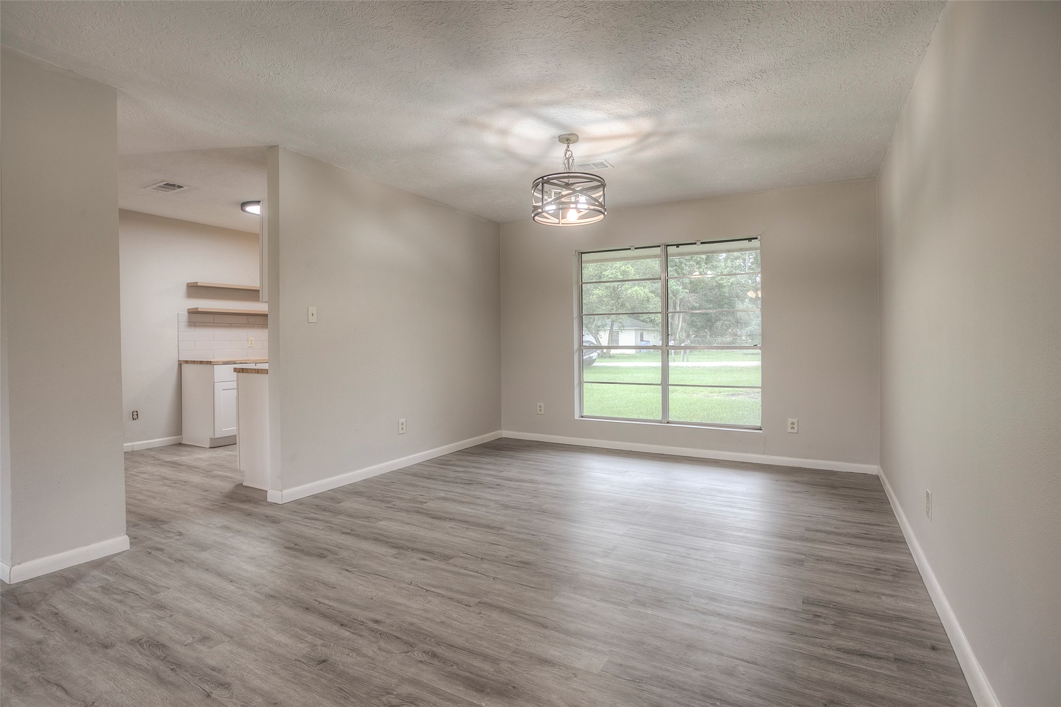 493 Lawrence Road Trinity, TX 75862 - Photo 8 of 44