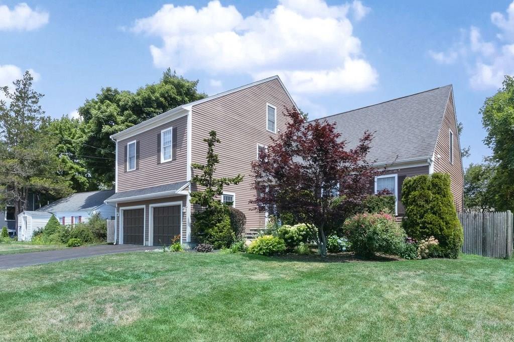 23 Hanson Road Newton, MA 02459 - Photo 2 of 36 Gallery Image 2