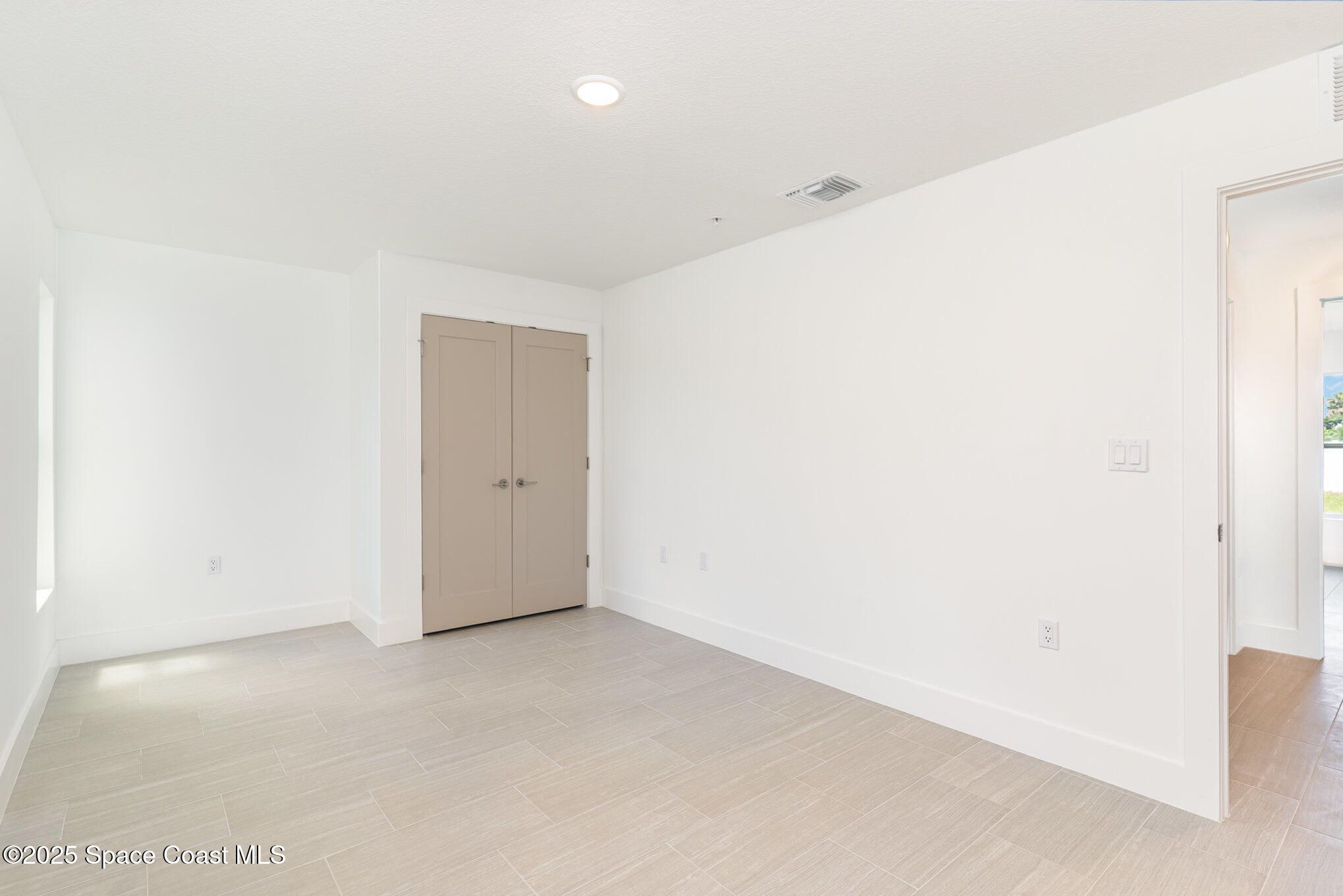 1635 Par Street Northeast, Unit 2103 Palm Bay, FL 32905 - Photo 17 of 36 a view of an empty room
