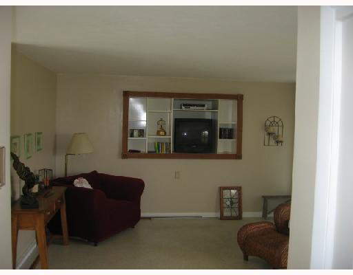 16 Windsor Road East Jupiter, FL 33469 - Photo 5 of 7 Additional Photo