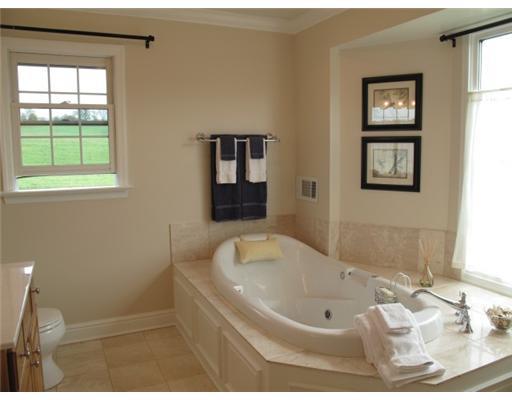 60 Baker Road McDonald, PA 15057 - Photo 13 of 18 Master Bath/Spa.