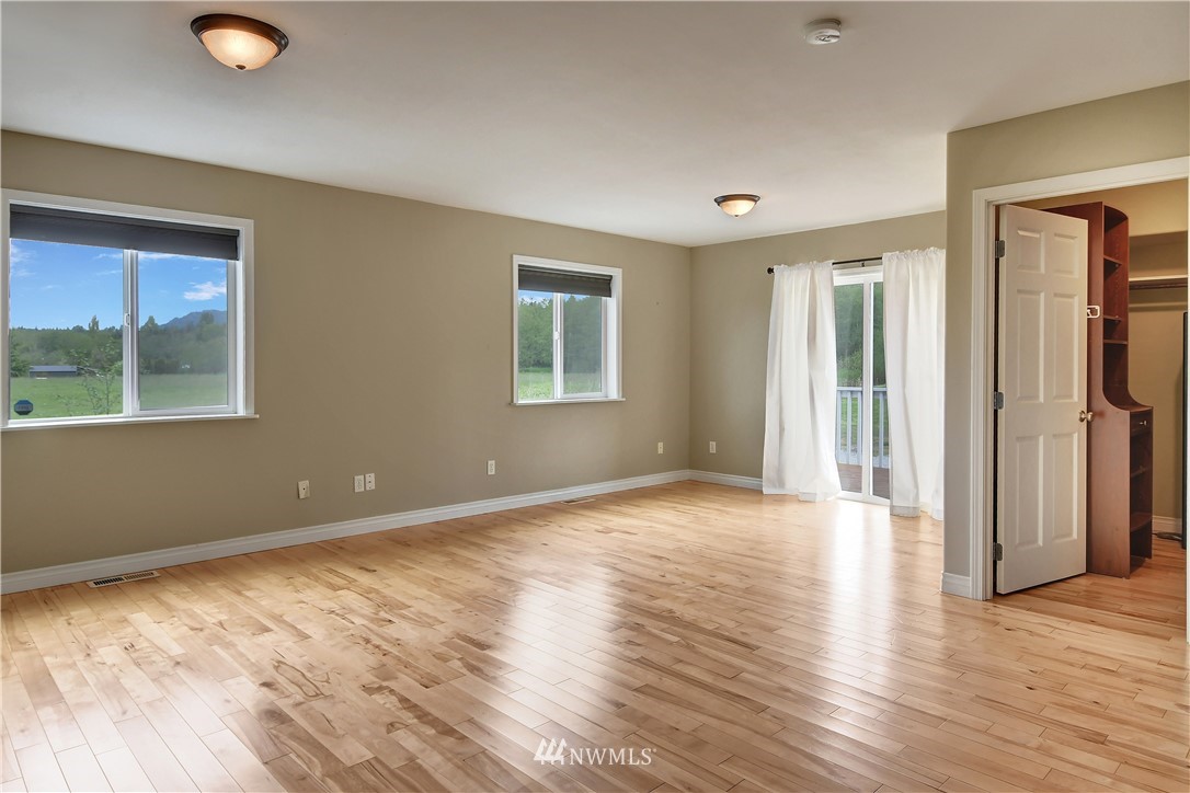 22775 Franklin Road Mount Vernon, WA 98273 - Photo 18 of 20 Gallery Image 18