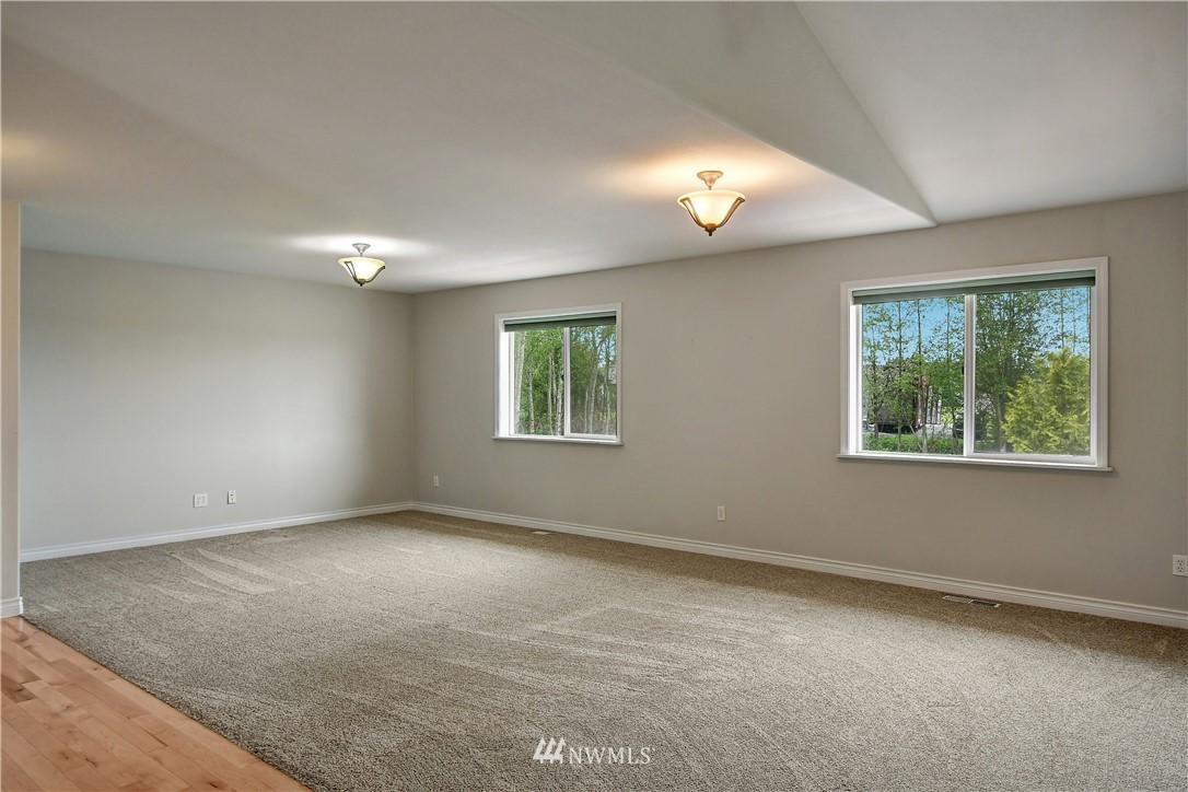22775 Franklin Road Mount Vernon, WA 98273 - Photo 9 of 20 Gallery Image 9