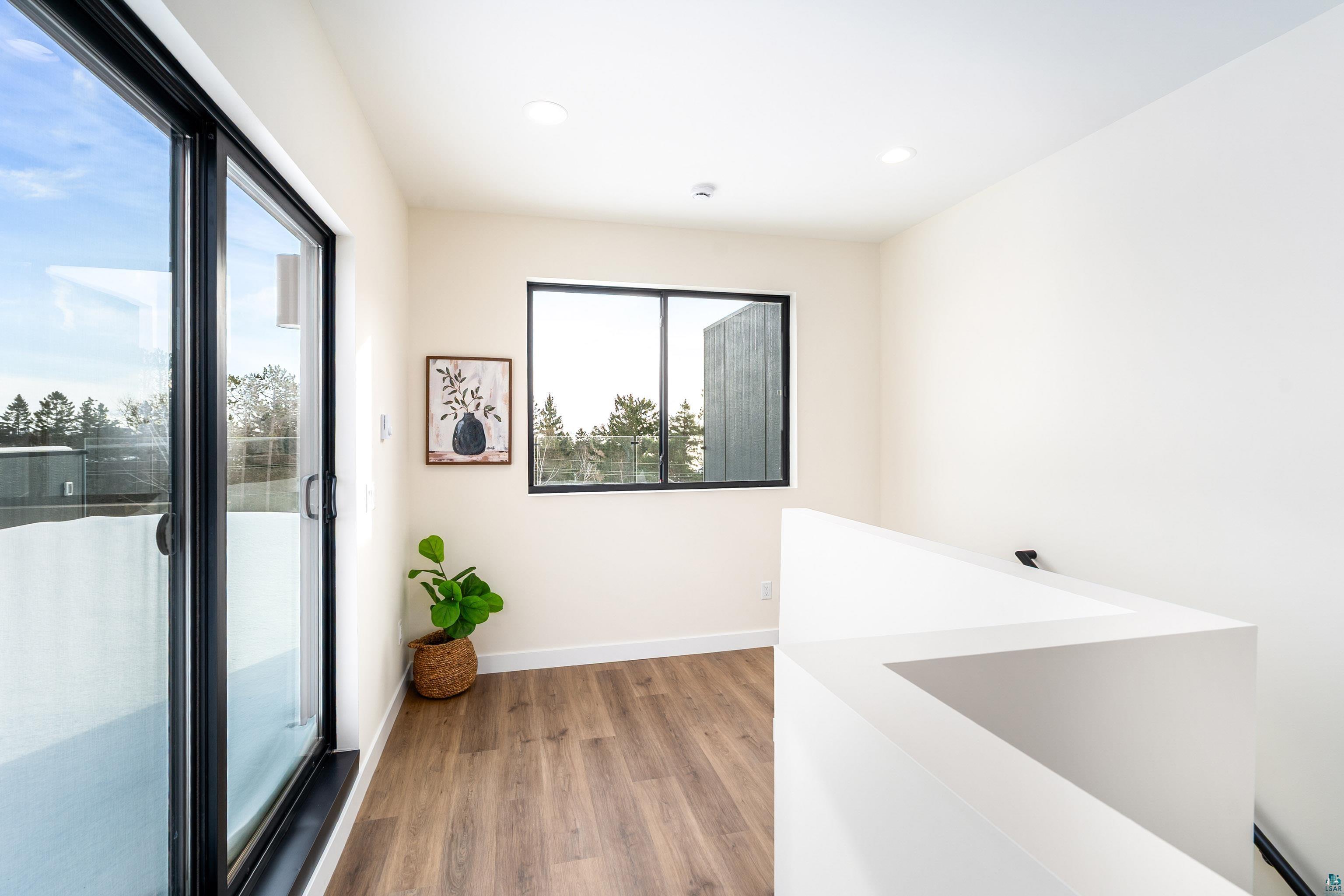 3725 London Road, Unit 12 Duluth, MN 55804 - Photo 51 of 92 Gallery Image 51