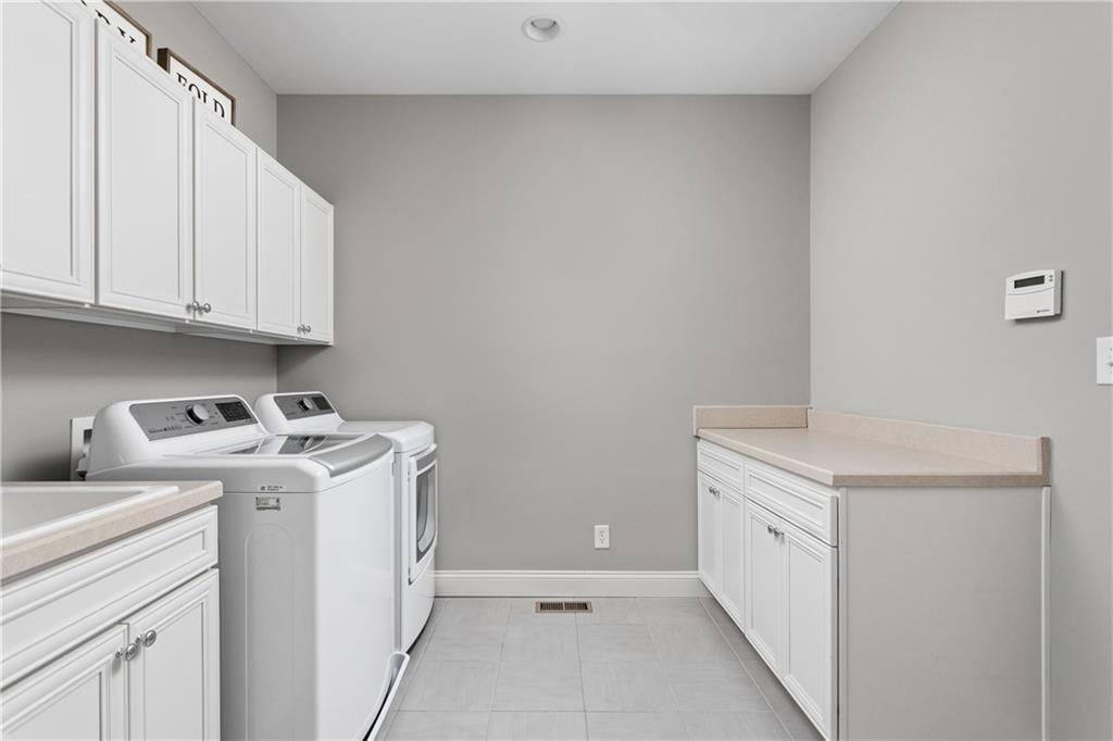 3891 Pelham Road Carmel, IN 46074 - Photo 18 of 47 Gallery Image 18