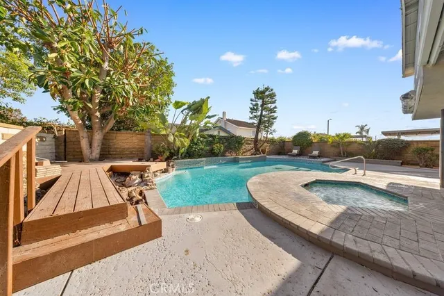 $1,428,000 | 22976 Broadleaf, Lake Forest, CA 92630