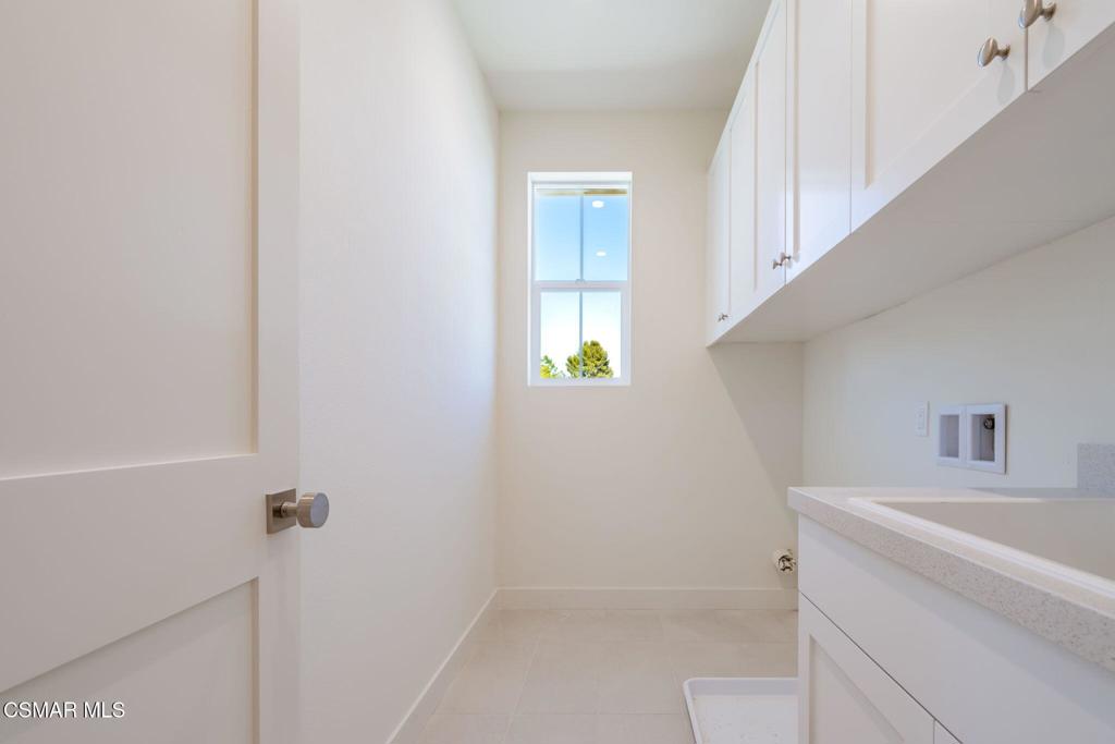 4699 Summit Avenue Simi Valley, CA 93063 - Photo 49 of 64