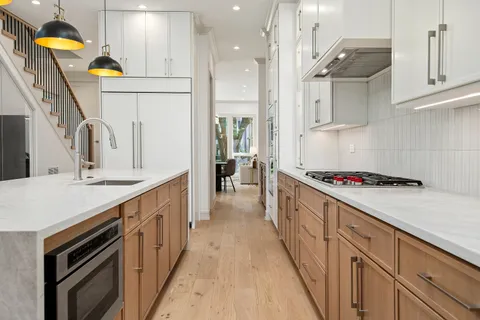 $2,195,000 | 4846 North Hermitage Avenue, Chicago, IL 60640