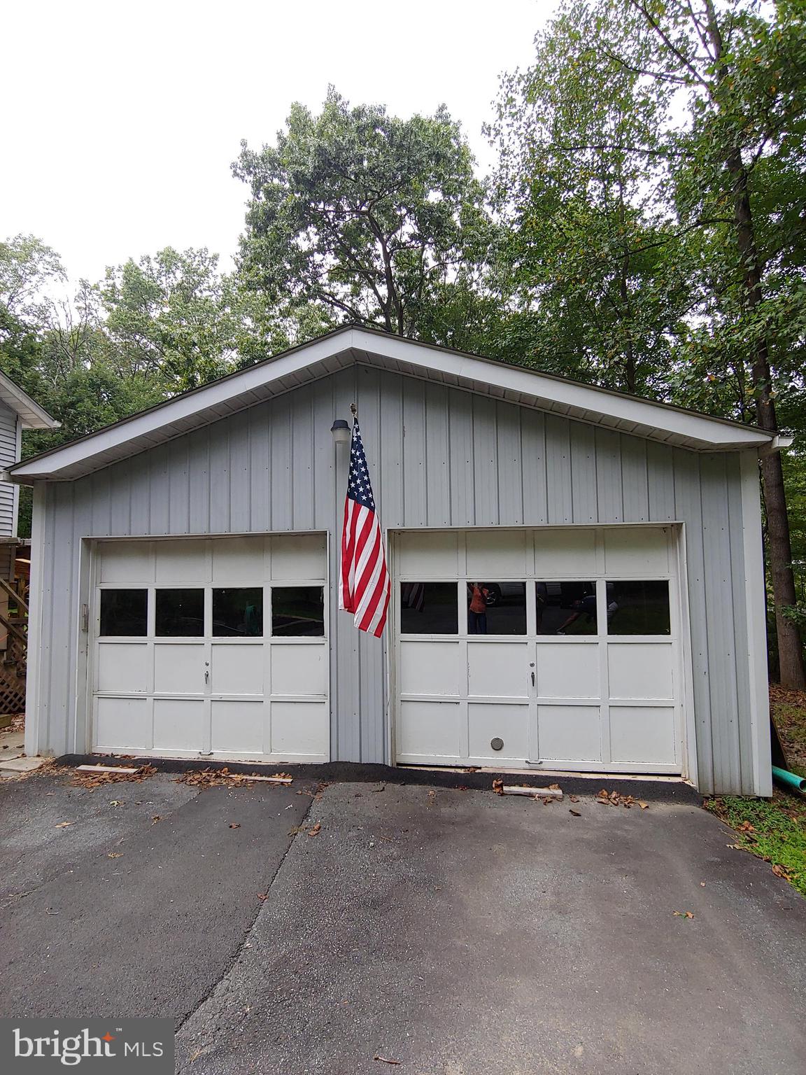 1629 Old Elk Neck Road Elkton, MD 21921 - Photo 4 of 36 Huge, detached garage