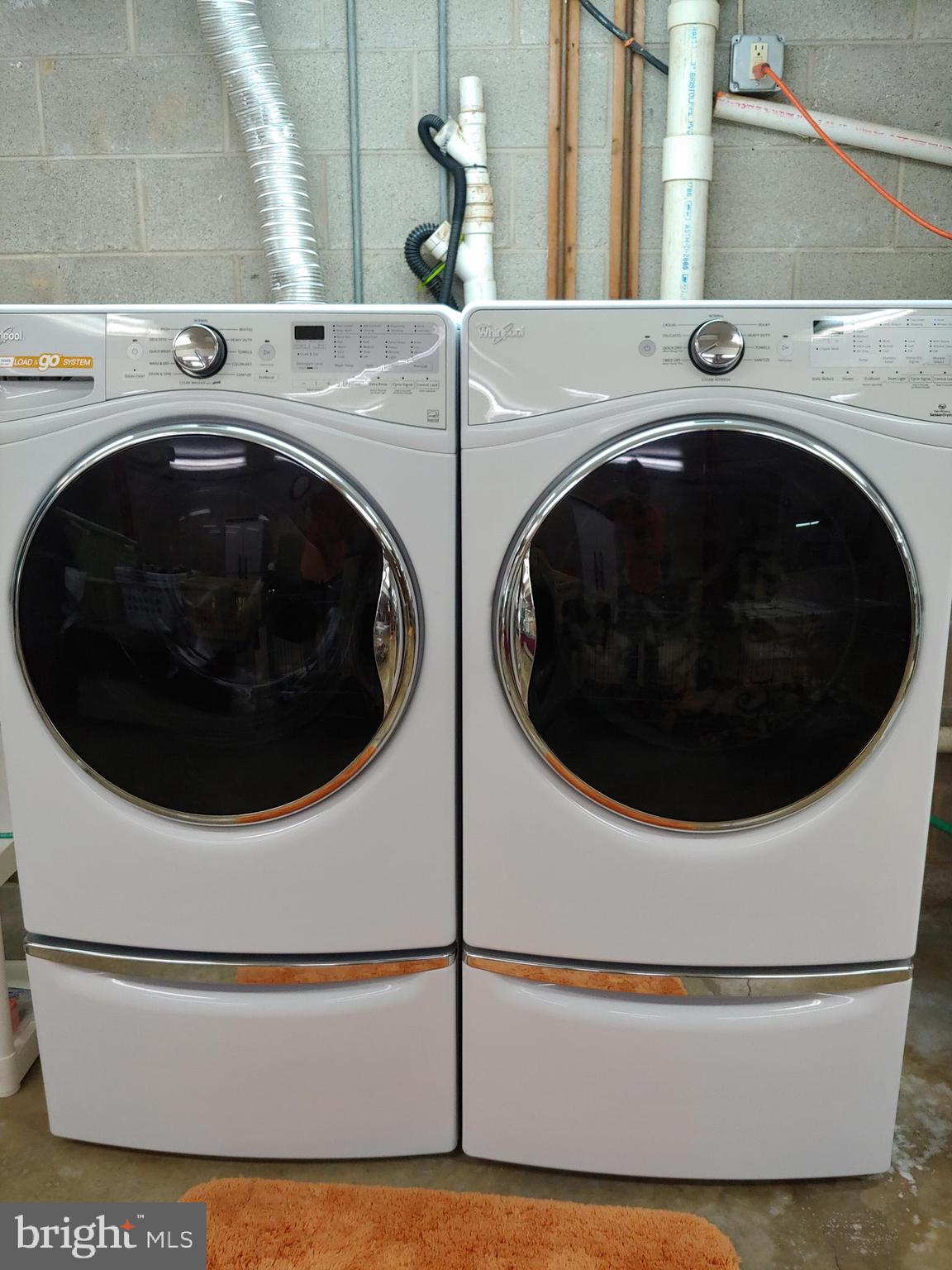 1629 Old Elk Neck Road Elkton, MD 21921 - Photo 32 of 36 Hi end washer & dryer