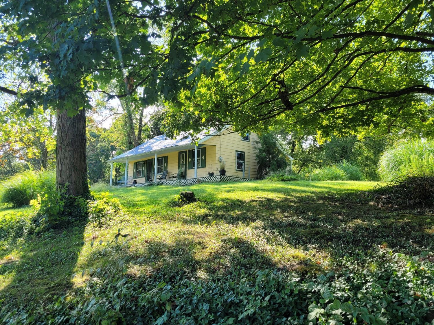 6353 Dry Ridge Road Cincinnati, OH 45252 - Photo 4 of 39 Gallery Image 4