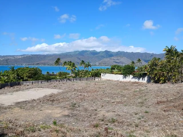 $4,500,000 | 100 Lumahai Street, Honolulu, HI 96825