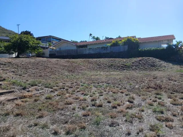 $4,500,000 | 100 Lumahai Street, Honolulu, HI 96825