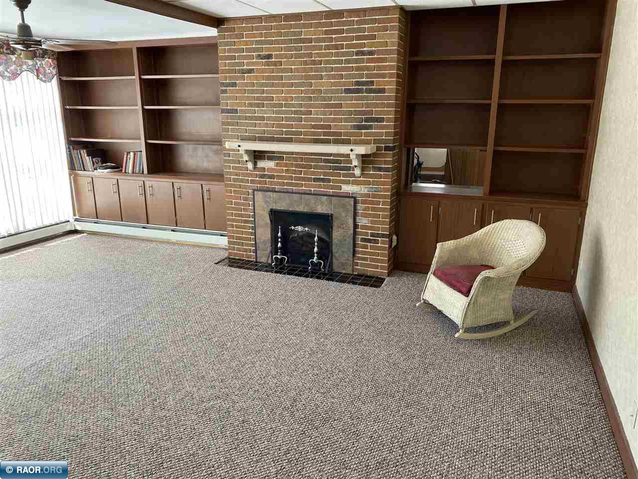405 South 6th Street Virginia, MN 55792 - Photo 4 of 33