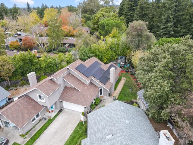 $675,000 | 121 Forno Way, Cotati, CA 94931