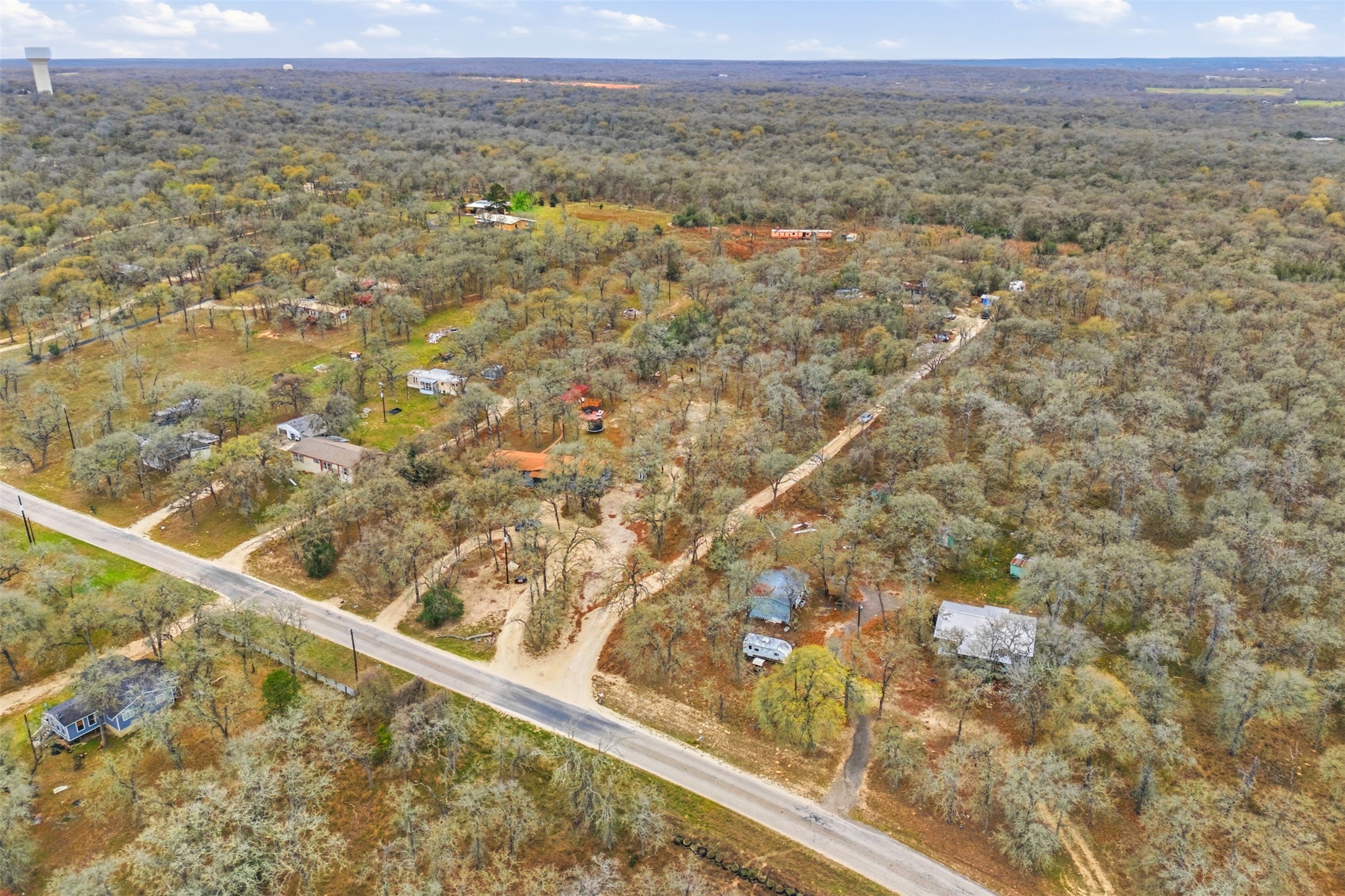 840 Oak Tree Road Seguin, TX 78155 - Photo 33 of 37 a view of an outdoor space