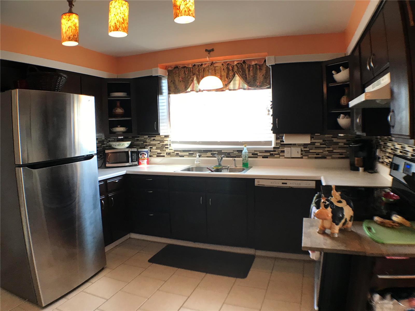 9827 Reavis Road St. Louis, MO 63123 - Photo 18 of 37