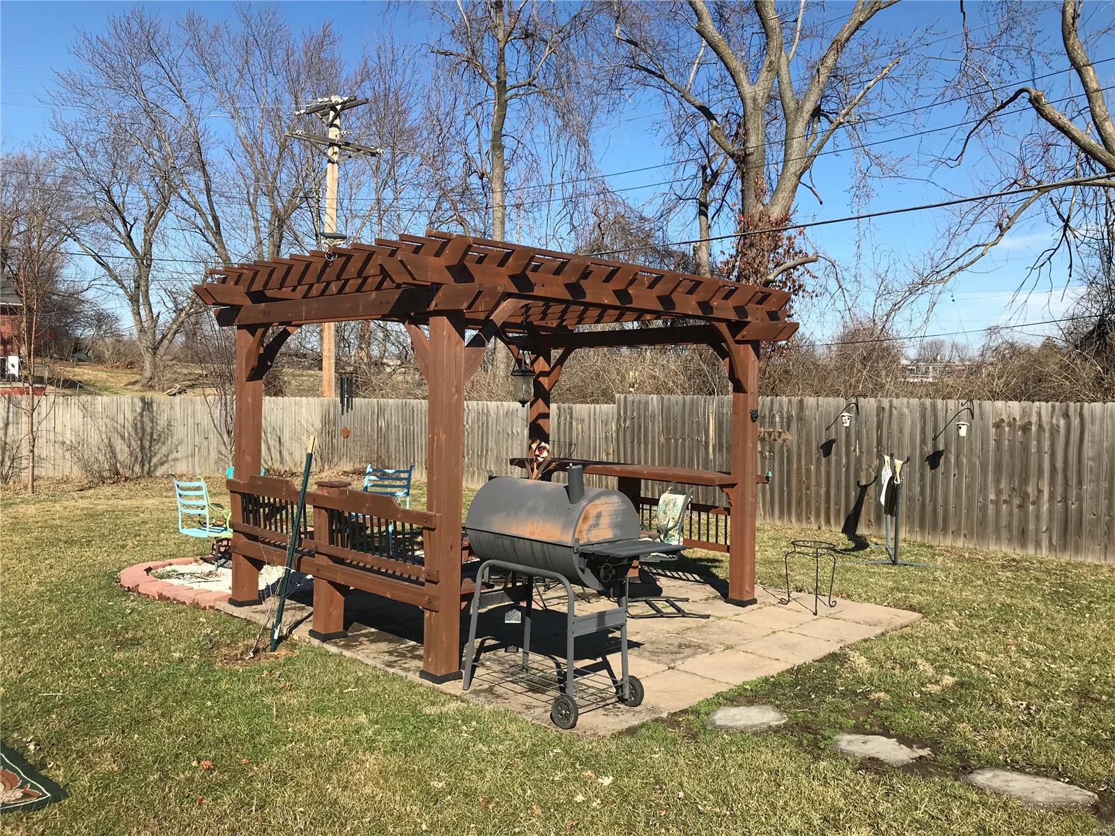 9827 Reavis Road St. Louis, MO 63123 - Photo 8 of 37