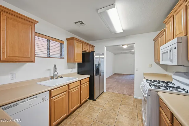 $439,999 | 4178 East Shapinsay Drive, San Tan Valley, AZ 85140