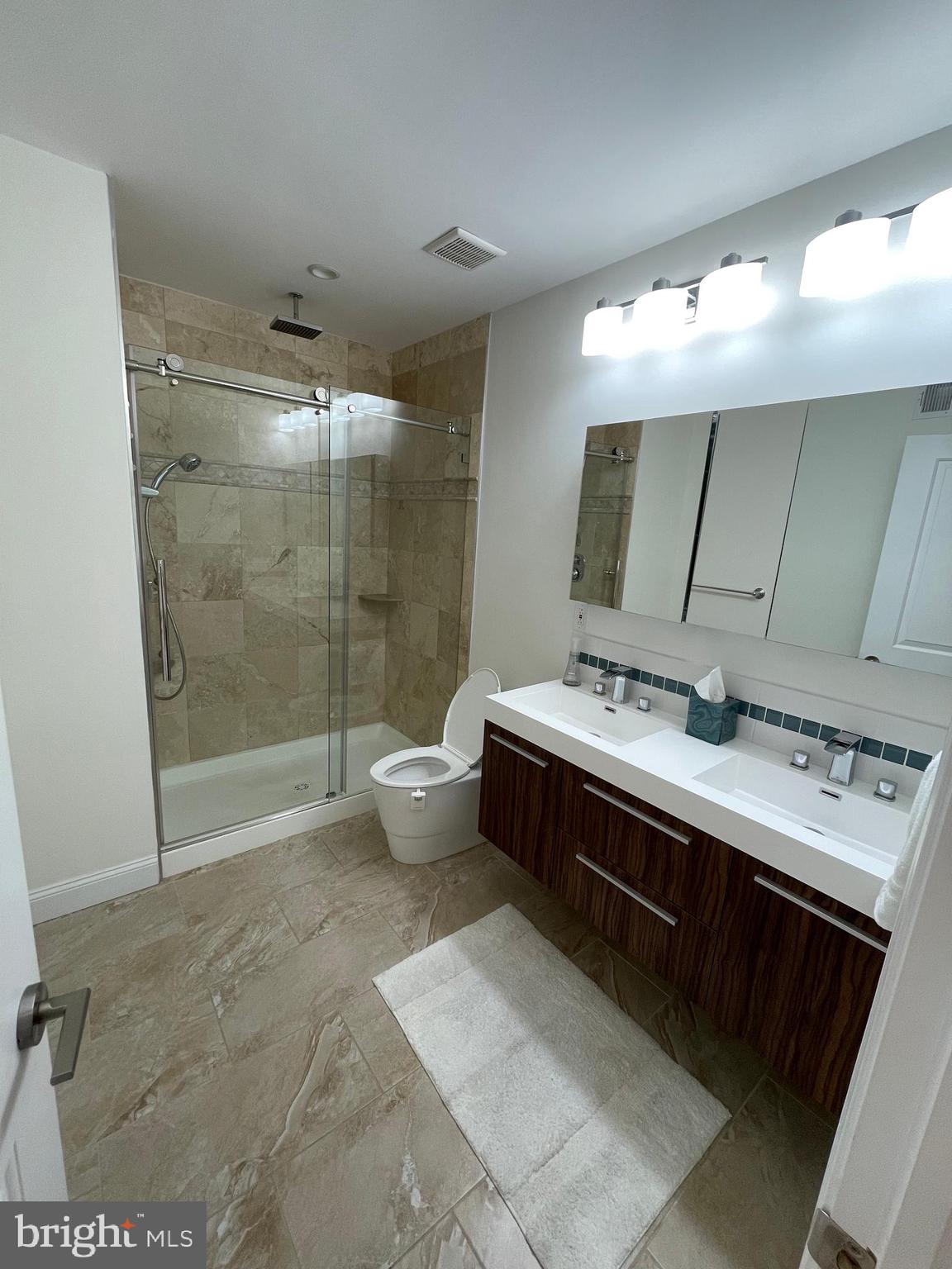 2304 Alter Street Philadelphia, PA 19146 - Photo 13 of 31