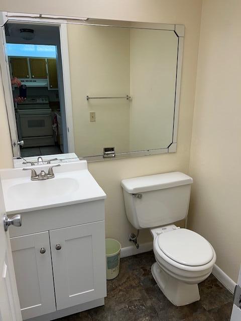 9233 Southwest 8th Street, Unit 119 Boca Raton, FL 33428 - Photo 30 of 42 54_9233-119_Guest_Bath