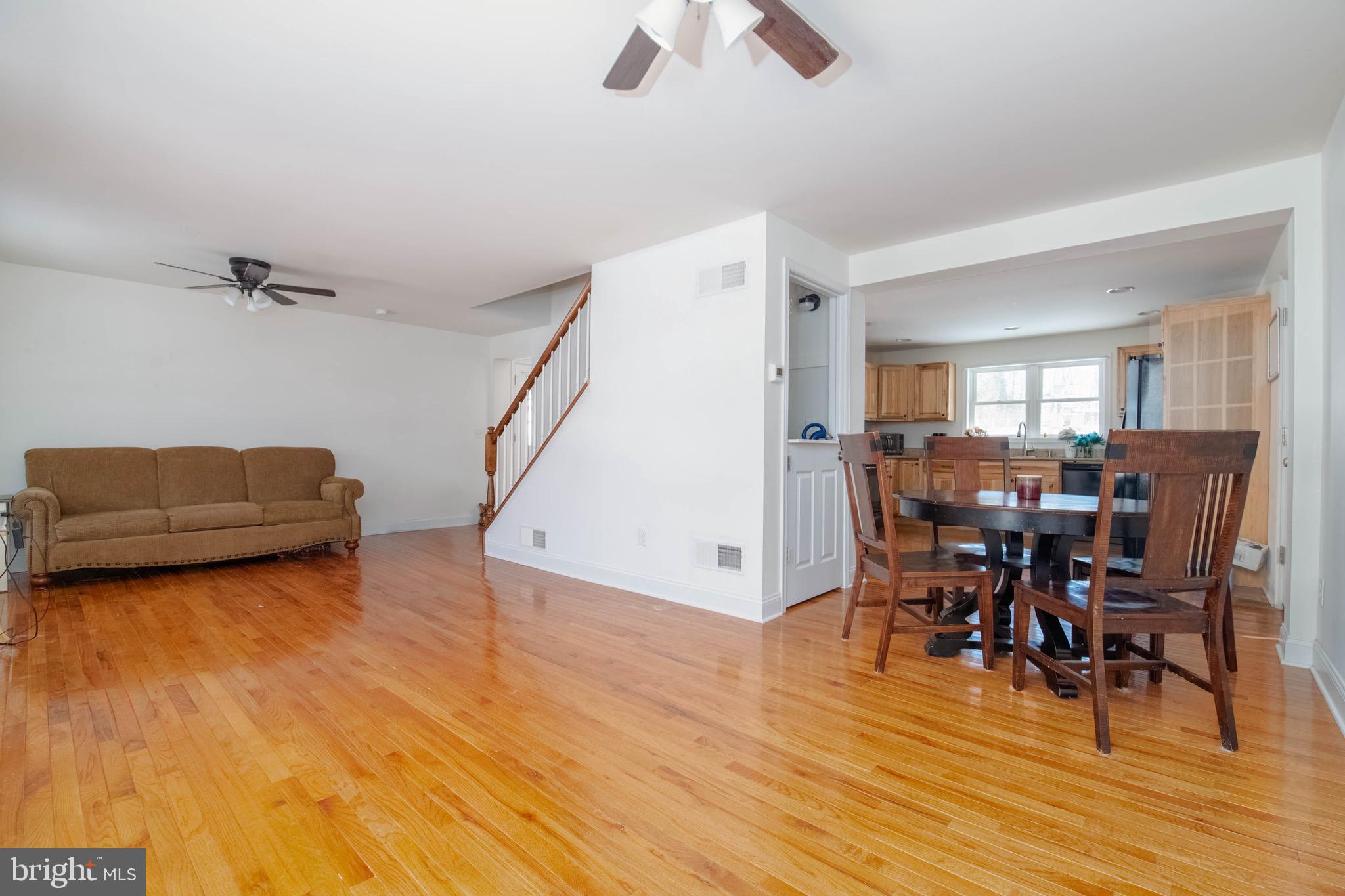 254 Hollow Road Stewartstown, PA 17363 - Photo 15 of 38