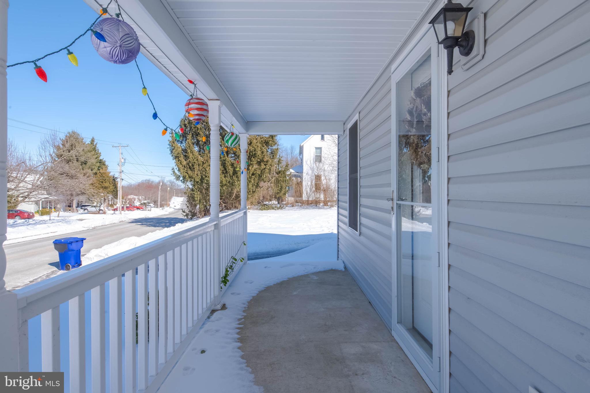 254 Hollow Road Stewartstown, PA 17363 - Photo 8 of 38