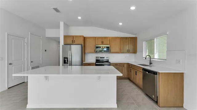 $2,000 | 638 Meadows Edge Place, Lake Wales, FL 33859