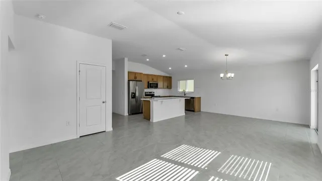 $2,000 | 638 Meadows Edge Place, Lake Wales, FL 33859