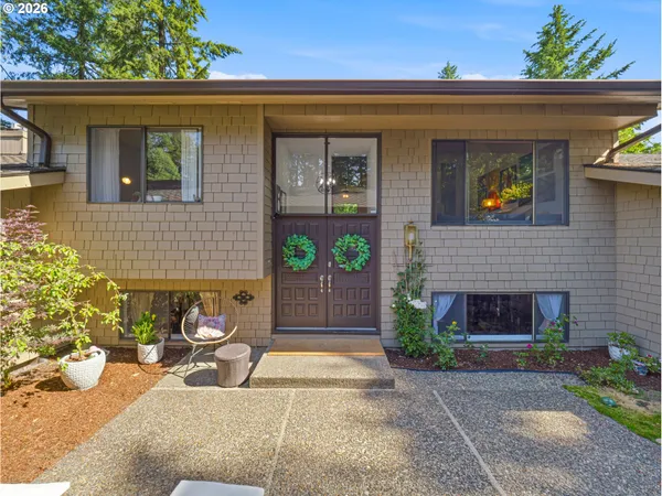 $439,900 | 14405 Southwest 27th Court, Beaverton, OR 97008