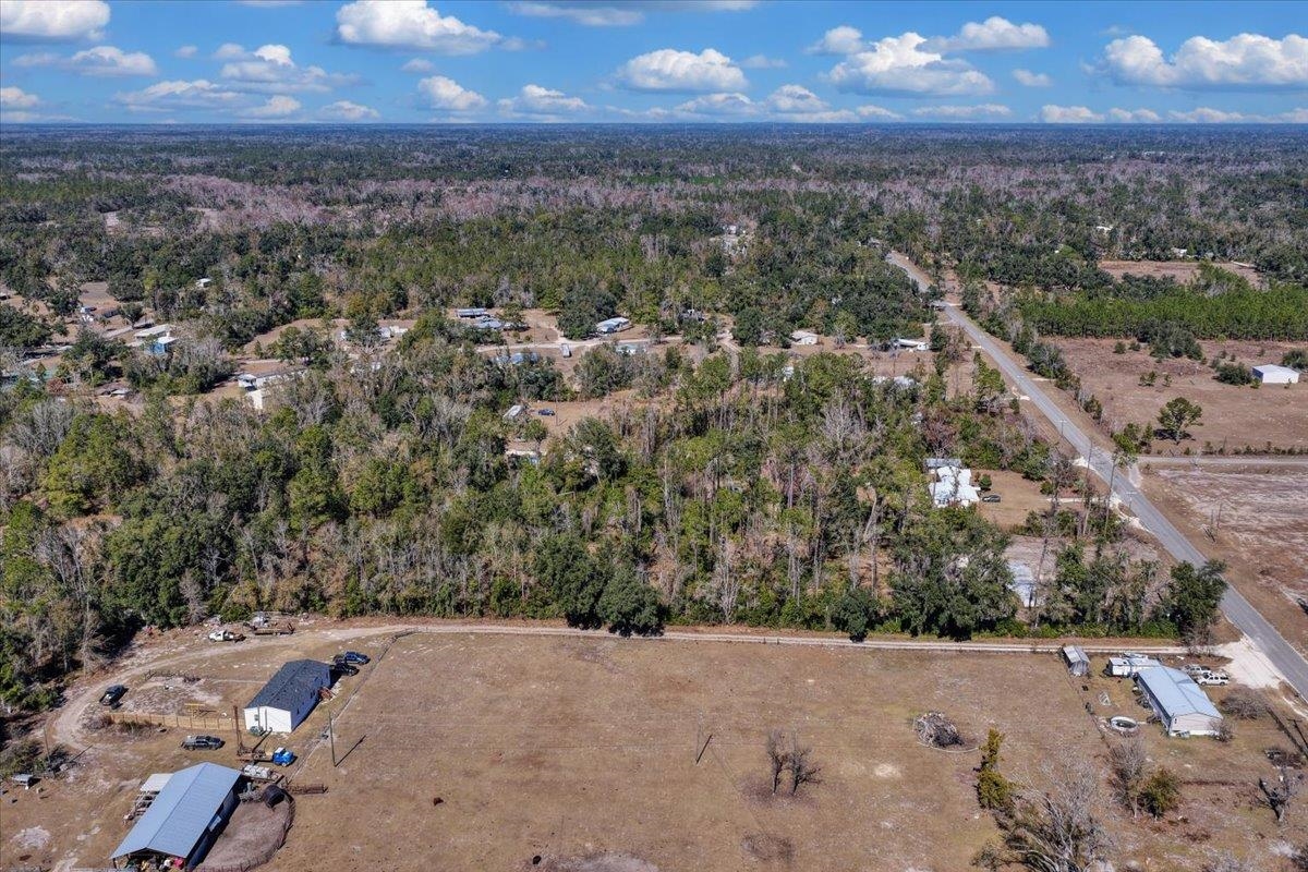 2105 Golf Course Road Perry, FL 32348 - Photo 5 of 22