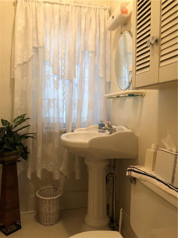 536 Beaver Road Ambridge, PA 15003 - Photo 8 of 19 Powder Room