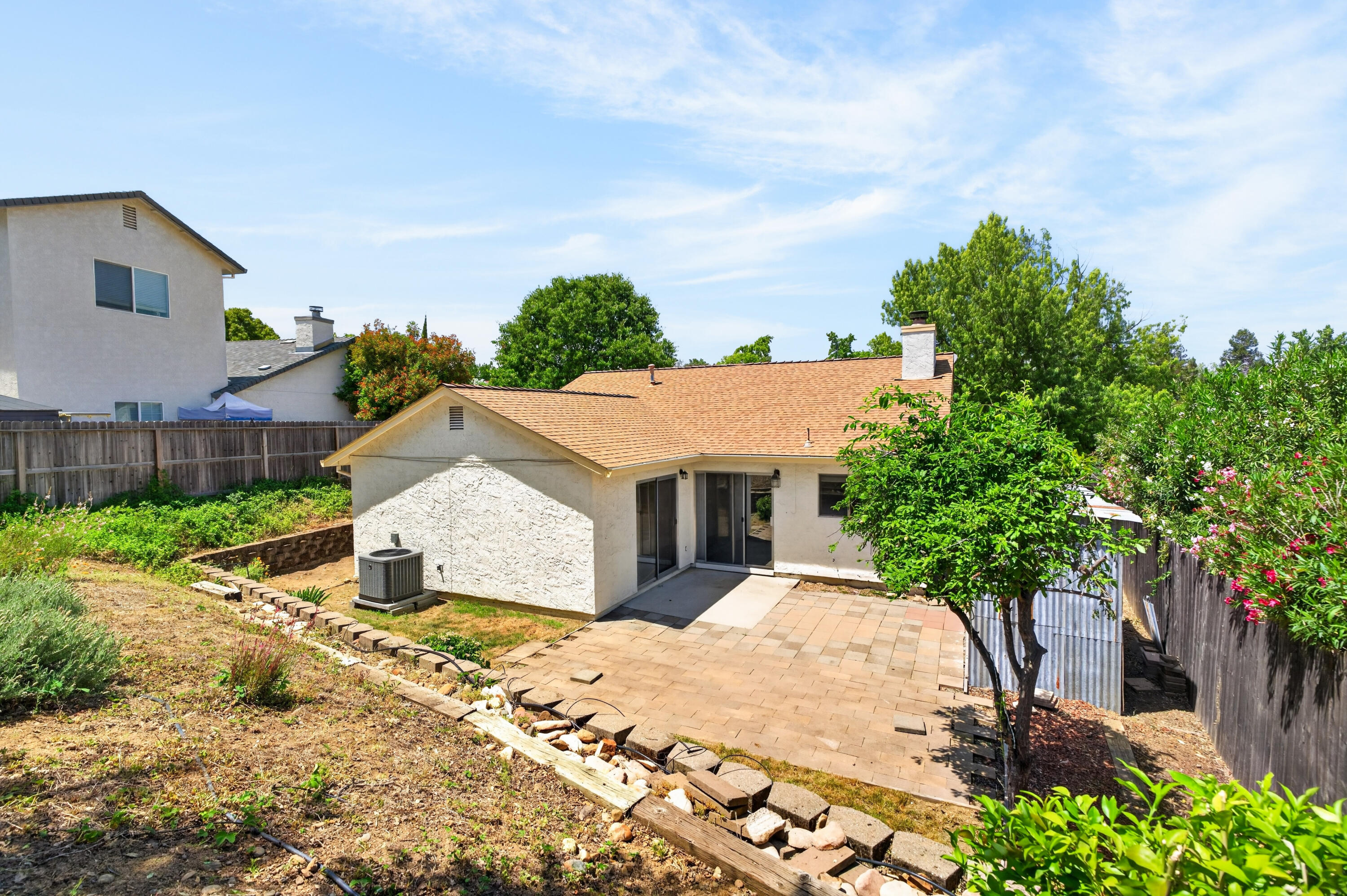 535 Vansicklen Way Redding, CA 96003 - Photo 31 of 31 Backyard View