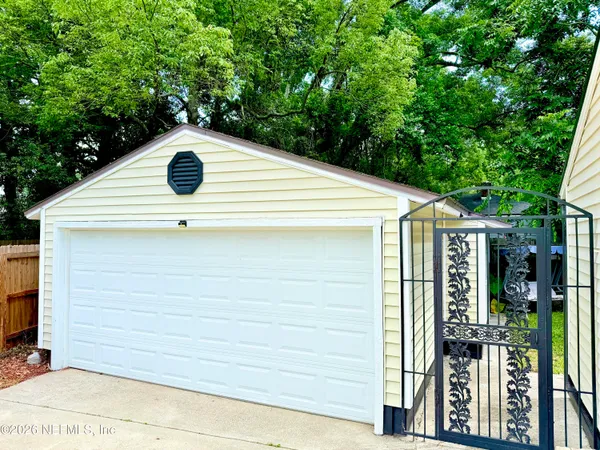 $2,495 | 1319 Azalea Drive, Jacksonville, FL 32205