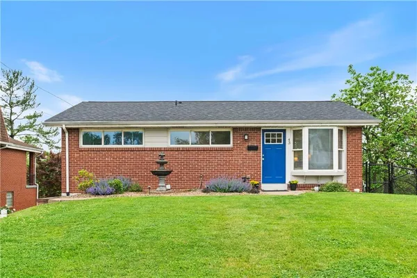 $255,000 | 43 Woodridge Drive, Carnegie, PA 15106