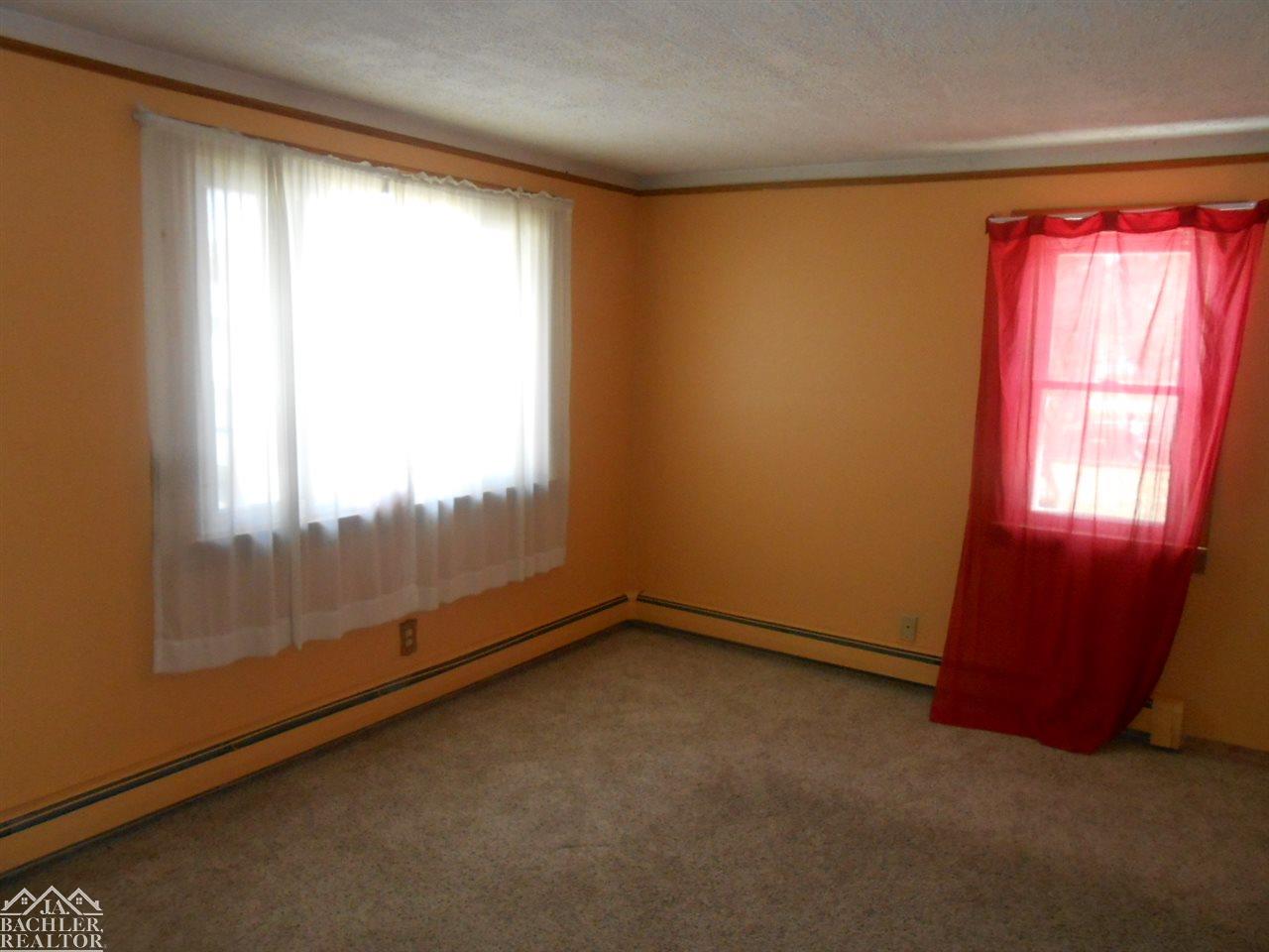 431 Mable Road Marine City, MI 48039 - Photo 4 of 42