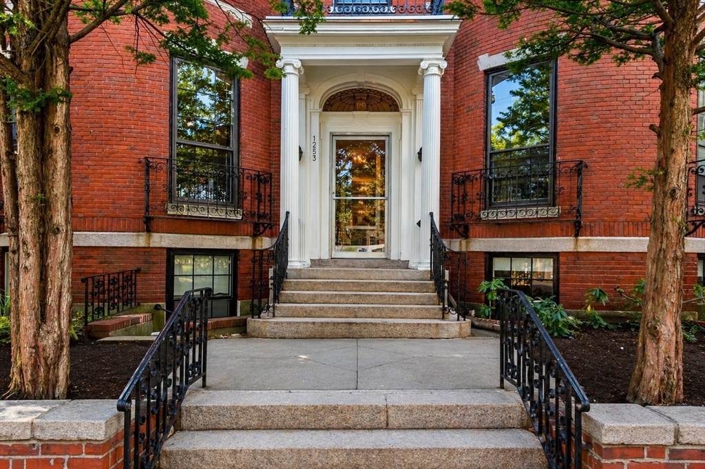 1253 Beacon Street, Unit C3 Brookline, MA 02446 - Photo 2 of 11