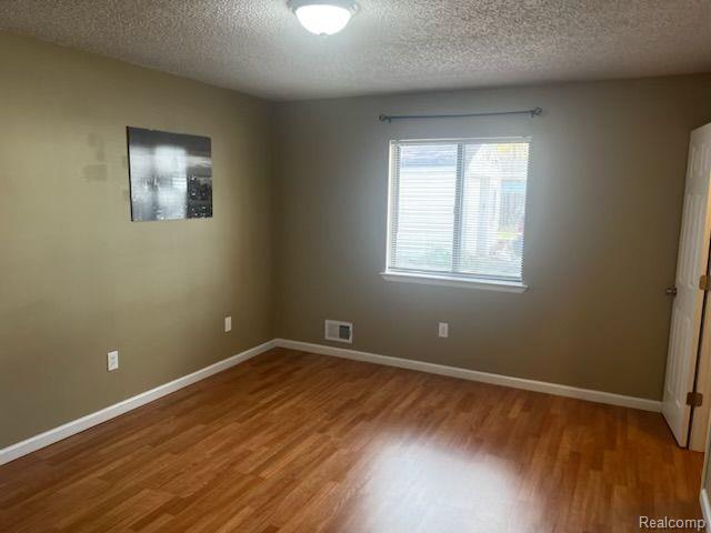 2639 Columbia Road, Unit 2 Berkley, MI 48072 - Photo 8 of 8
