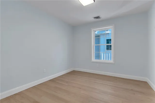 $2,500 | 10 Anthony Avenue, Unit 2, Providence, RI 02907