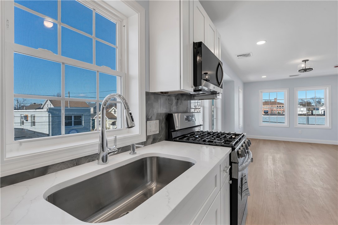 10 Anthony Avenue, Unit 2 Providence, RI 02907 - Photo 2 of 29