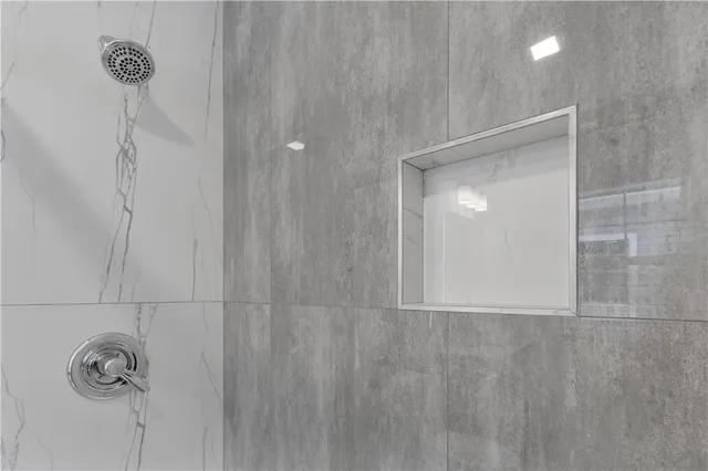 $2,500 | 10 Anthony Avenue, Unit 2, Providence, RI 02907