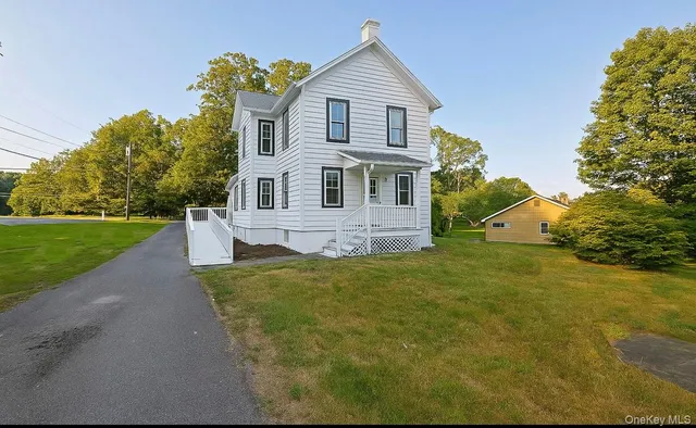 $3,250 | 2819 Route 207, Goshen, NY 10924