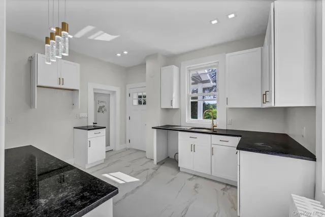 $3,250 | 2819 Route 207, Goshen, NY 10924