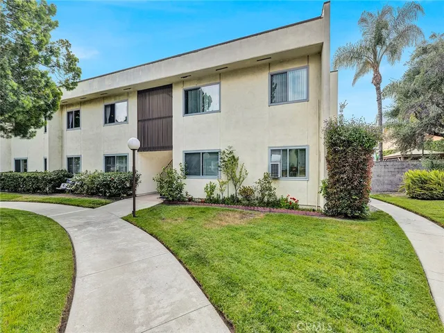 $210,000 | 11813 Runnymede Street, Unit 44, North Hollywood, CA 91605