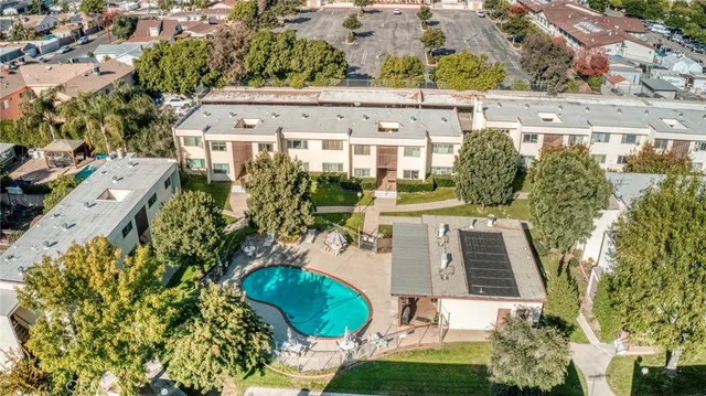 $210,000 | 11813 Runnymede Street, Unit 44, North Hollywood, CA 91605