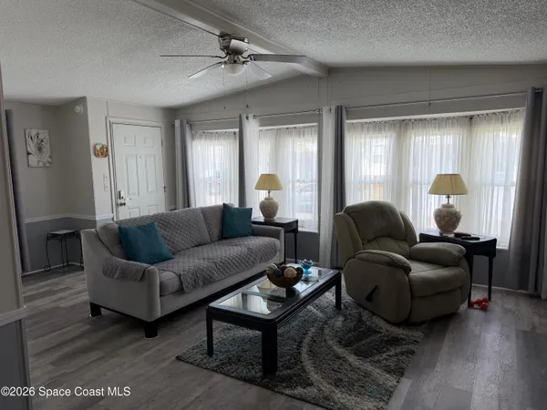 $1,900 | 1112 Pocatella Drive, Barefoot Bay, FL 32976